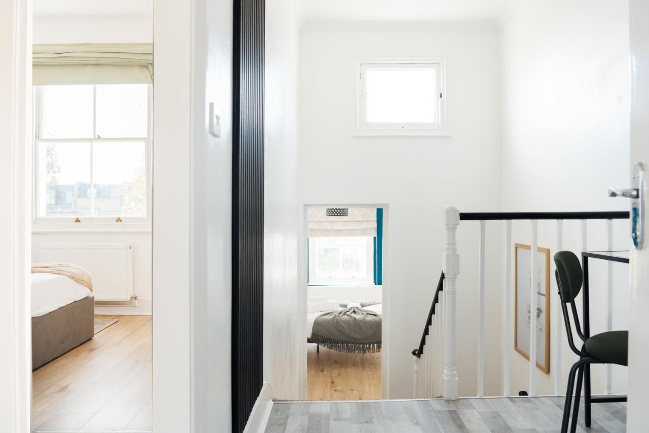Appartement Stunning & Stylish 2 Bed Flat In West Londres Extérieur photo